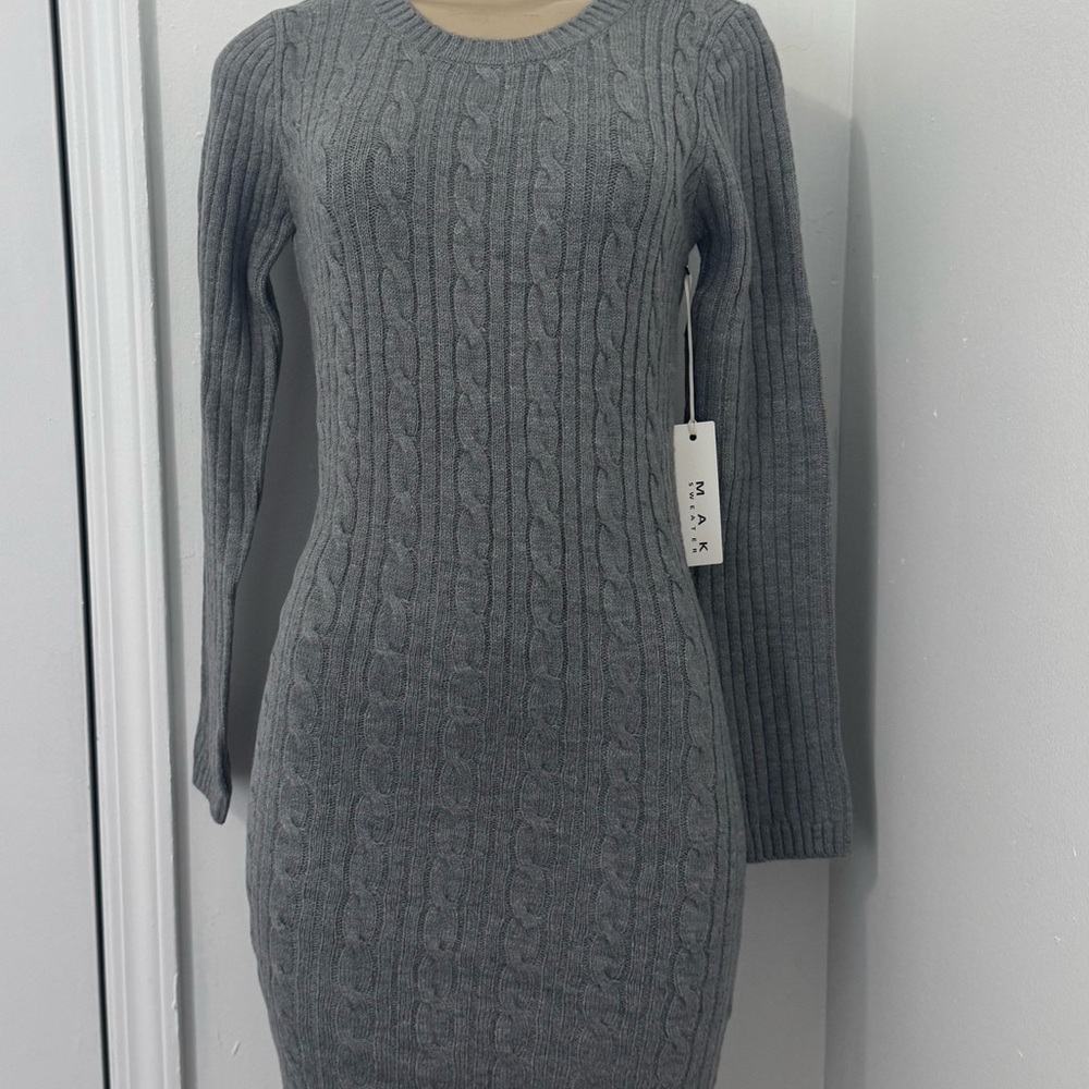 M.A.K Gray Cable-Knit Long-Sleeve Sweater Dress